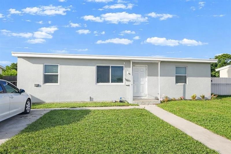 1225 NW 10th Place Fort Lauderdale FL 33311