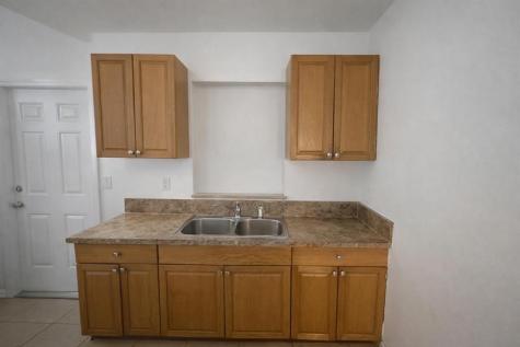 1225 NW 10th Place Fort Lauderdale FL 33311