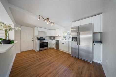 133 Valois Boulevard Key Largo FL 33037