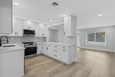 333 NE 24th Street Wilton Manors FL 33305
