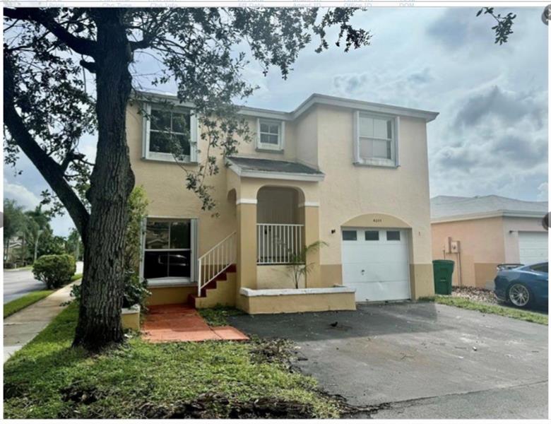 4241 SW 72nd Terrace Davie FL 33314