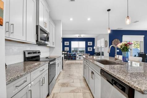 6613 Pointe Of Woods Drive West Palm Beach FL 33413