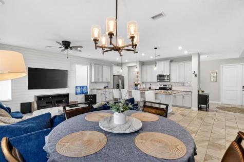6613 Pointe Of Woods Drive West Palm Beach FL 33413