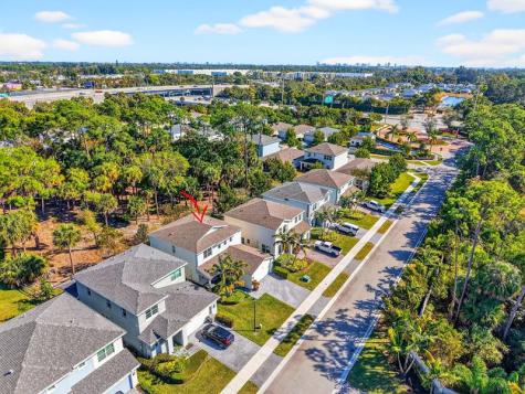 6613 Pointe Of Woods Drive West Palm Beach FL 33413