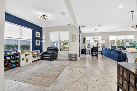 6613 Pointe Of Woods Drive West Palm Beach FL 33413