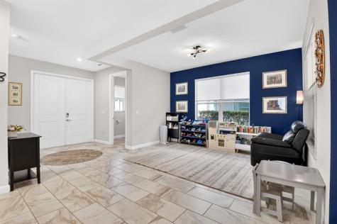 6613 Pointe Of Woods Drive West Palm Beach FL 33413