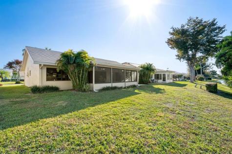 6053 Petaluma Drive Boca Raton FL 33433