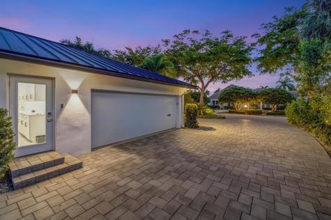 41 S Compass Drive Fort Lauderdale FL 33308