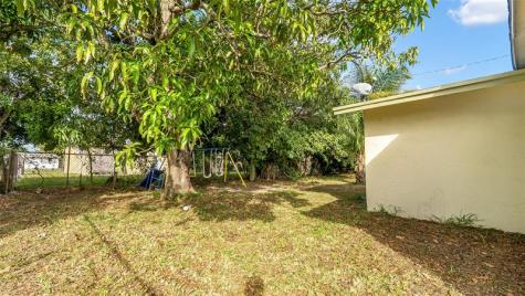 2711 NW 24th Court Fort Lauderdale FL 33311