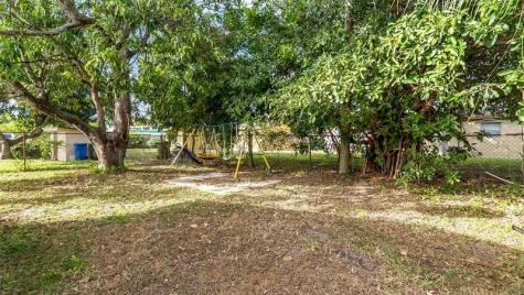 2711 NW 24th Court Fort Lauderdale FL 33311
