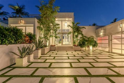 2200 Inlet Drive Fort Lauderdale FL 33316