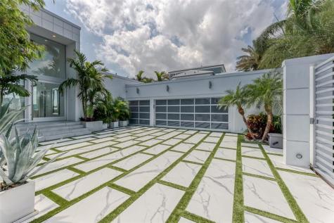 2200 Inlet Drive Fort Lauderdale FL 33316