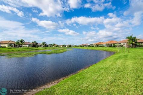 4088 Basket Oak Circle Vero Beach FL 32967