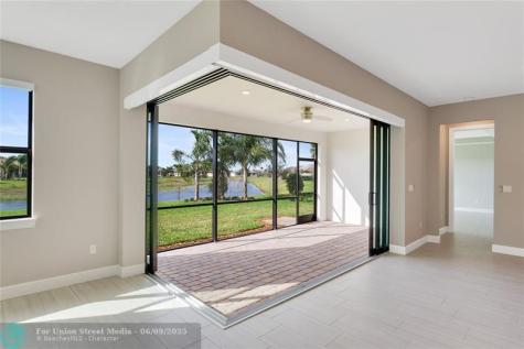4088 Basket Oak Circle Vero Beach FL 32967