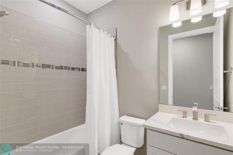 4088 Basket Oak Circle Vero Beach FL 32967