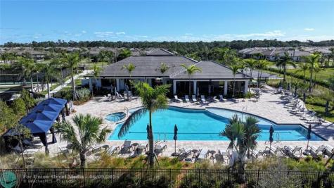 4088 Basket Oak Circle Vero Beach FL 32967