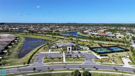 4088 Basket Oak Circle Vero Beach FL 32967