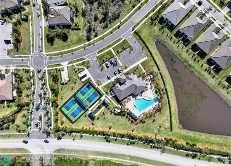 4088 Basket Oak Circle Vero Beach FL 32967