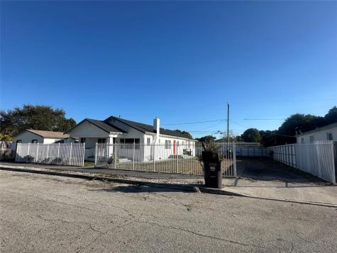 1022 State Street West Palm Beach FL 33407