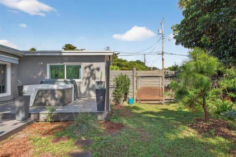 780 NW 33rd Street Oakland Park FL 33309