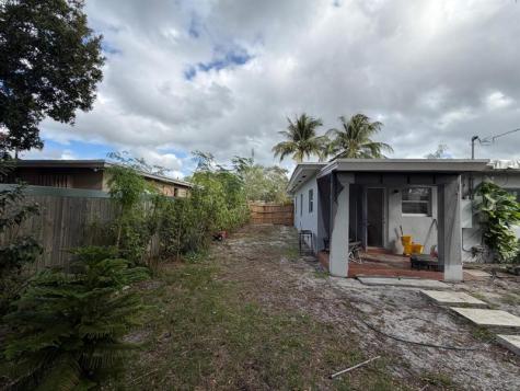 405 NW 18th Avenue Fort Lauderdale FL 33311