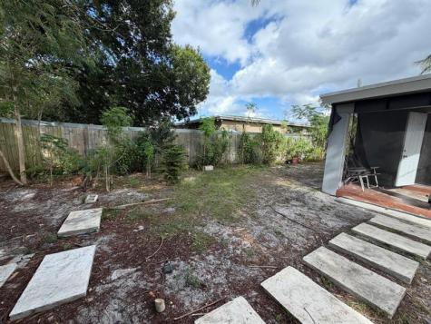 405 NW 18th Avenue Fort Lauderdale FL 33311