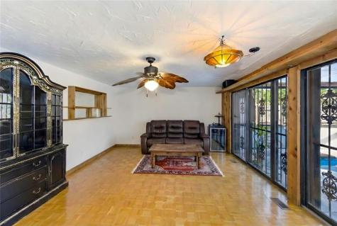 707 N 46th Avenue Hollywood FL 33021