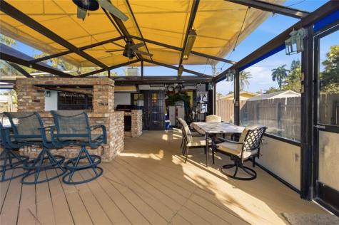 707 N 46th Avenue Hollywood FL 33021
