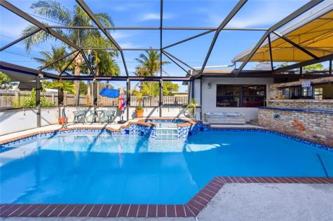 707 N 46th Avenue Hollywood FL 33021