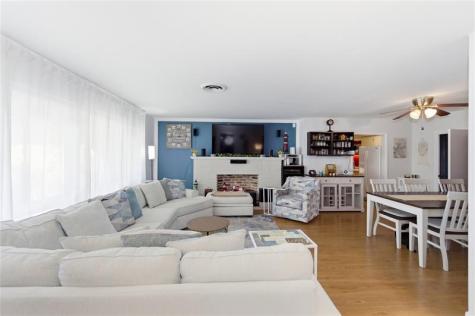 707 N 46th Avenue Hollywood FL 33021