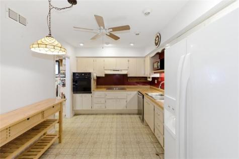 707 N 46th Avenue Hollywood FL 33021