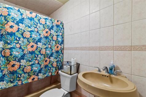 820 NW 38th Avenue Lauderhill FL 33311