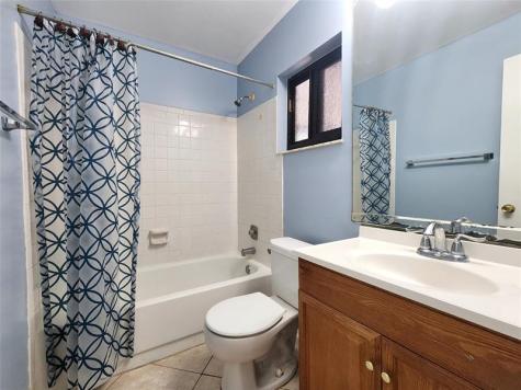 1572 SW 23rd Terrace Deerfield Beach FL 33442