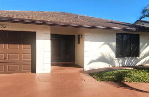 1572 SW 23rd Terrace Deerfield Beach FL 33442