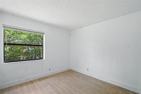 5172 NW 53rd Avenue Coconut Creek FL 33073