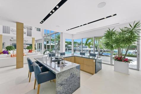 14 N Isla Bahia Drive Fort Lauderdale FL 33316