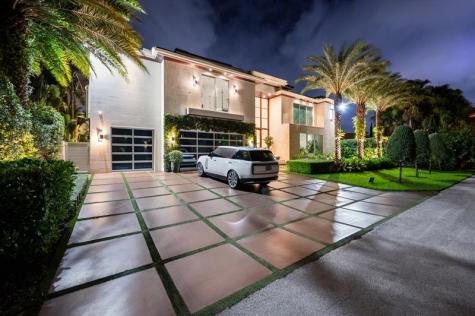 14 N Isla Bahia Drive Fort Lauderdale FL 33316