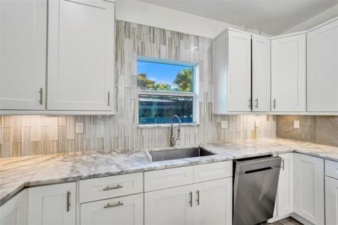 2502 NE 6th Avenue Wilton Manors FL 33305
