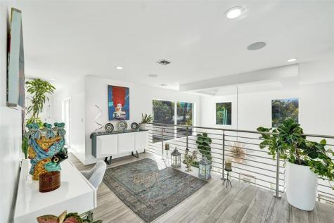 2502 NE 6th Avenue Wilton Manors FL 33305