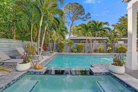 2502 NE 6th Avenue Wilton Manors FL 33305