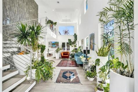 2502 NE 6th Avenue Wilton Manors FL 33305