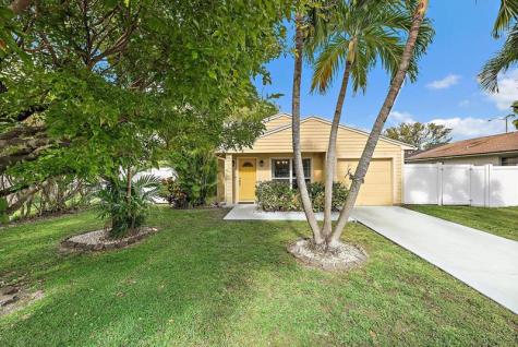 8443 Garden Gate Place Boca Raton FL 33433