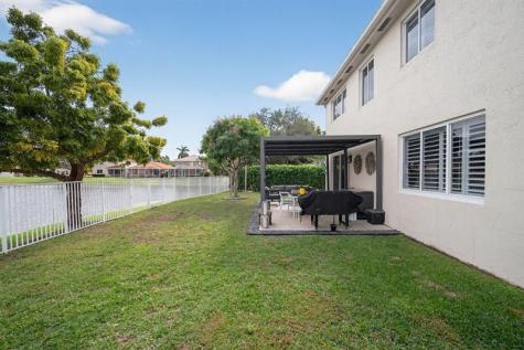 4684 Waycross Drive Coconut Creek FL 33073