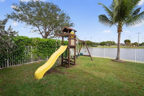 4684 Waycross Drive Coconut Creek FL 33073