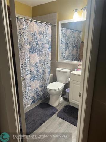7081 Woodmont Way Tamarac FL 33321