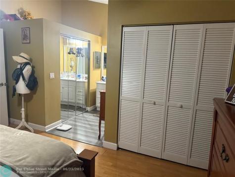 7081 Woodmont Way Tamarac FL 33321