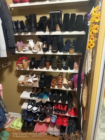 7081 Woodmont Way Tamarac FL 33321
