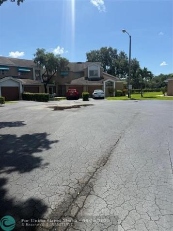 7081 Woodmont Way Tamarac FL 33321