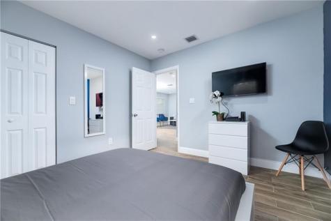 628 SW 14th Terrace Fort Lauderdale FL 33312