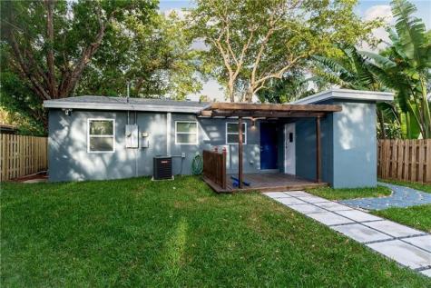 628 SW 14th Terrace Fort Lauderdale FL 33312
